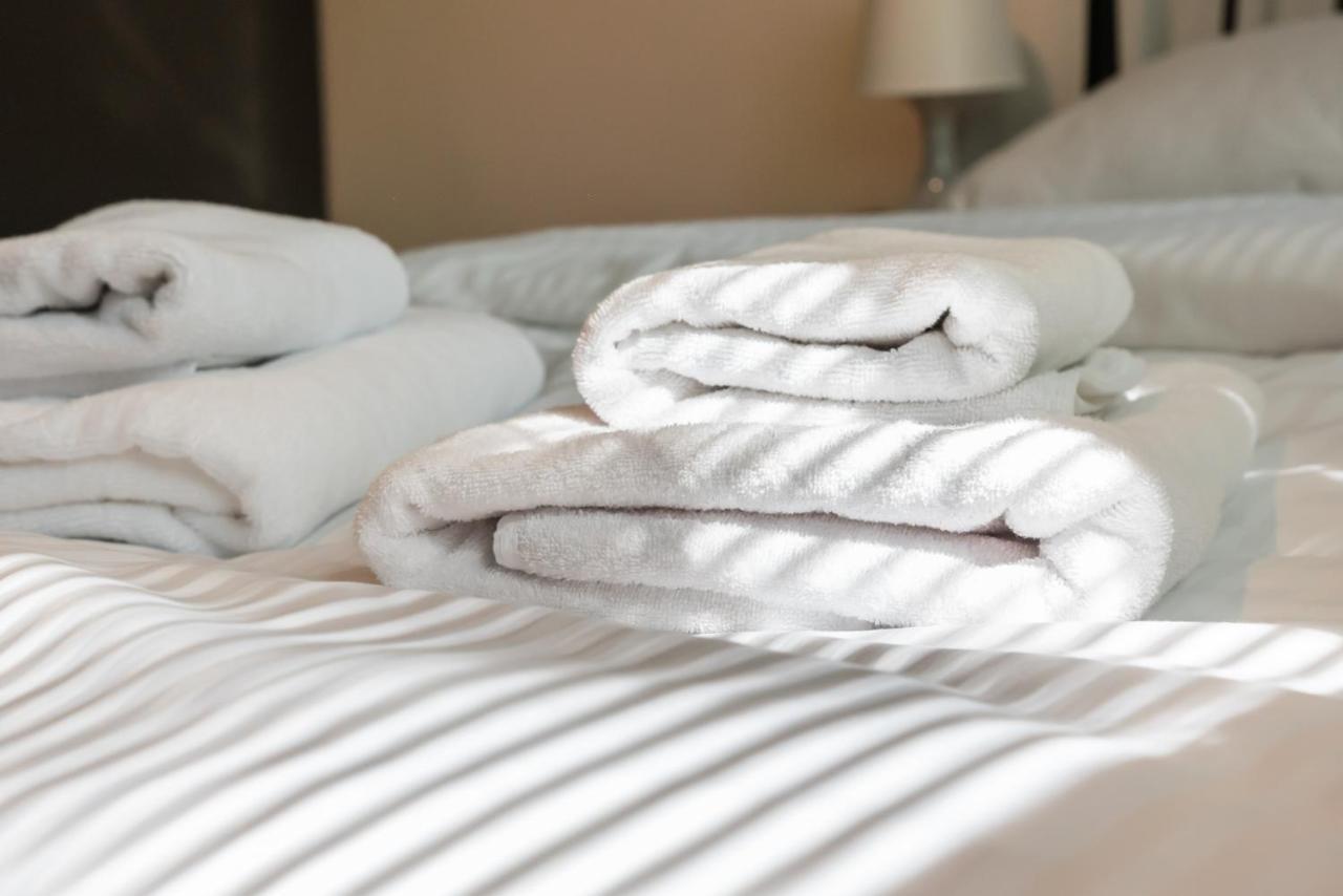 Ochota Funky Studio Apartment Warsaw Ngoại thất bức ảnh