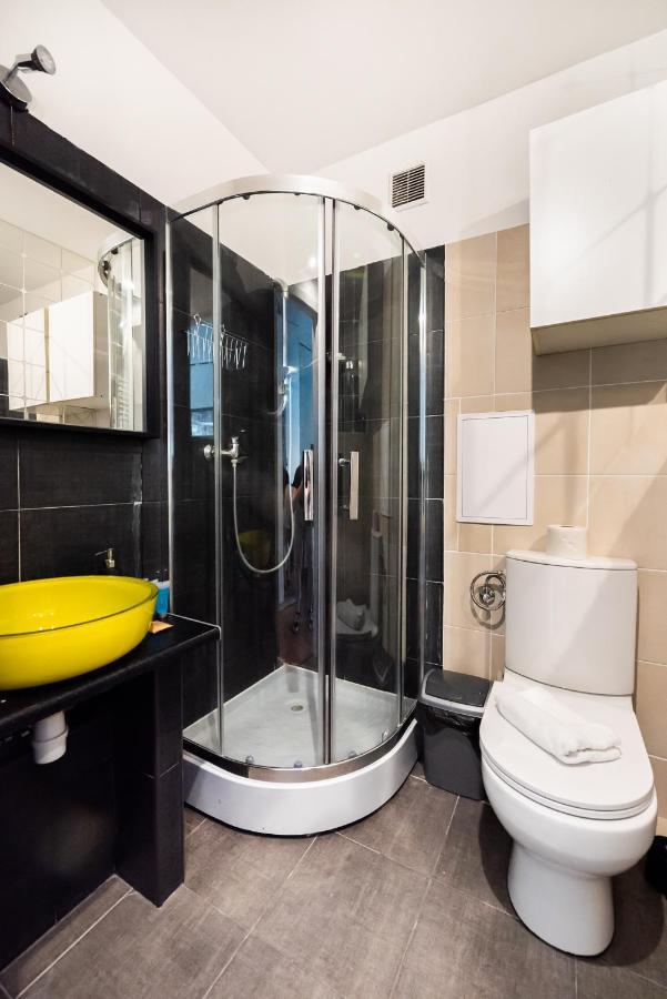 Ochota Funky Studio Apartment Warsaw Ngoại thất bức ảnh